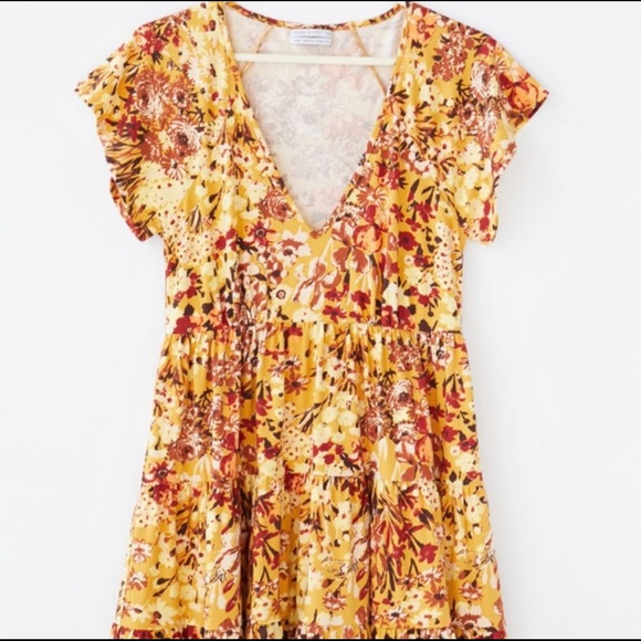 Urban Outfitters | UO Julia Ruffle Mini Dress | XS - Picture 2 of 5